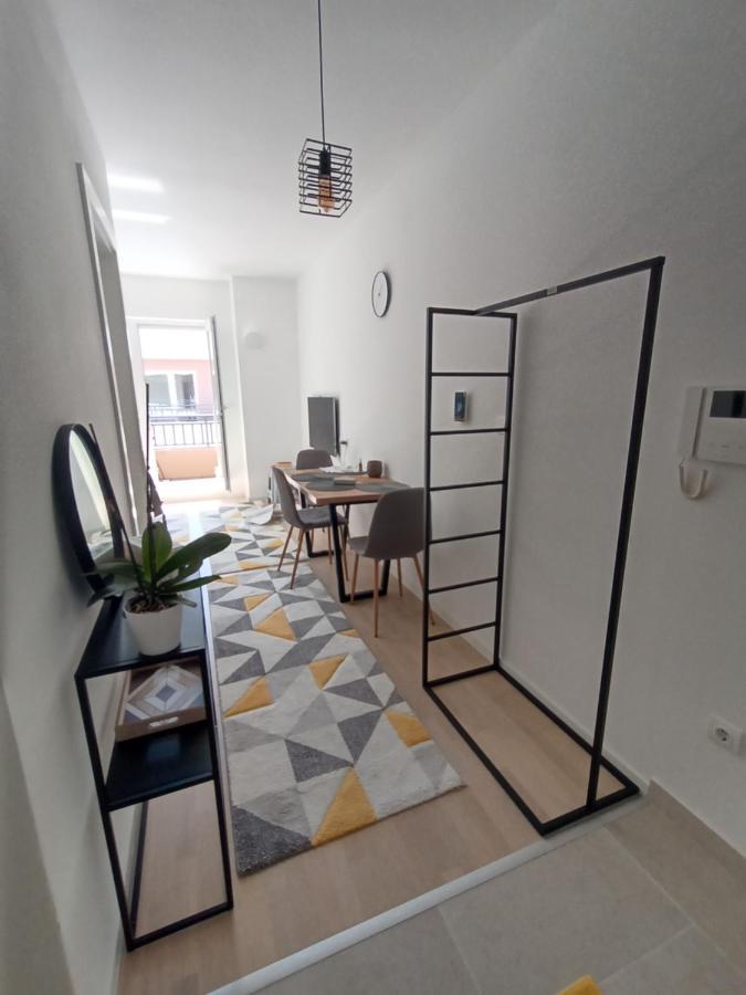 Апартаменты Apartman Bijela Белашница Номер фото